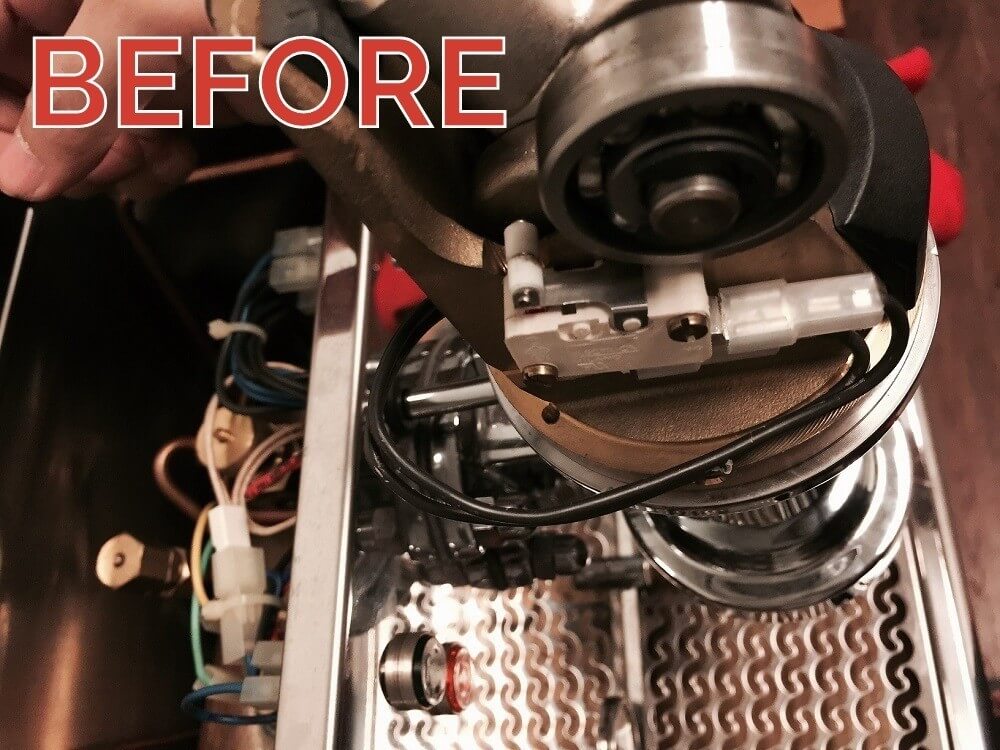 Lubricating Bezzera Strega's Piston 15 Cable before