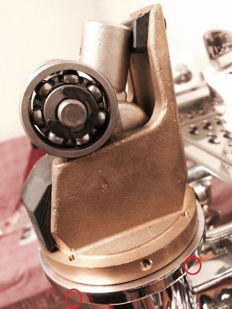 Lubricating Bezzera Strega's Piston 7 Remove 4 binding screws Bezzera Strega